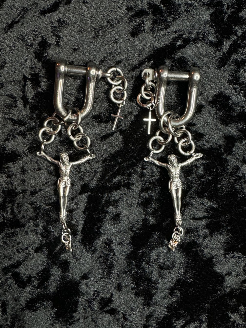 Earring 4